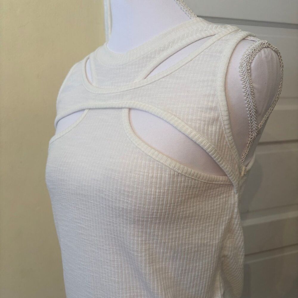 Pol top pol tank top white tank top cross cross front tank stretchy ribbed sexy - Picture 1 of 7